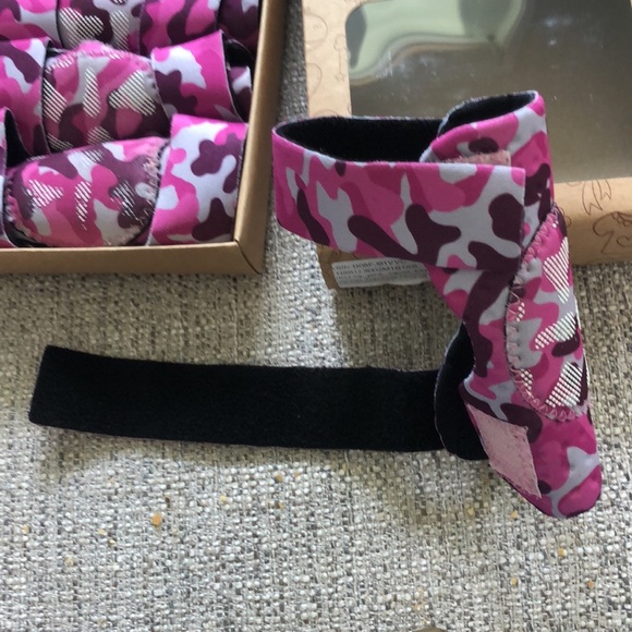 Set of two pairs Baby Knee Pads - Picture 4 of 4